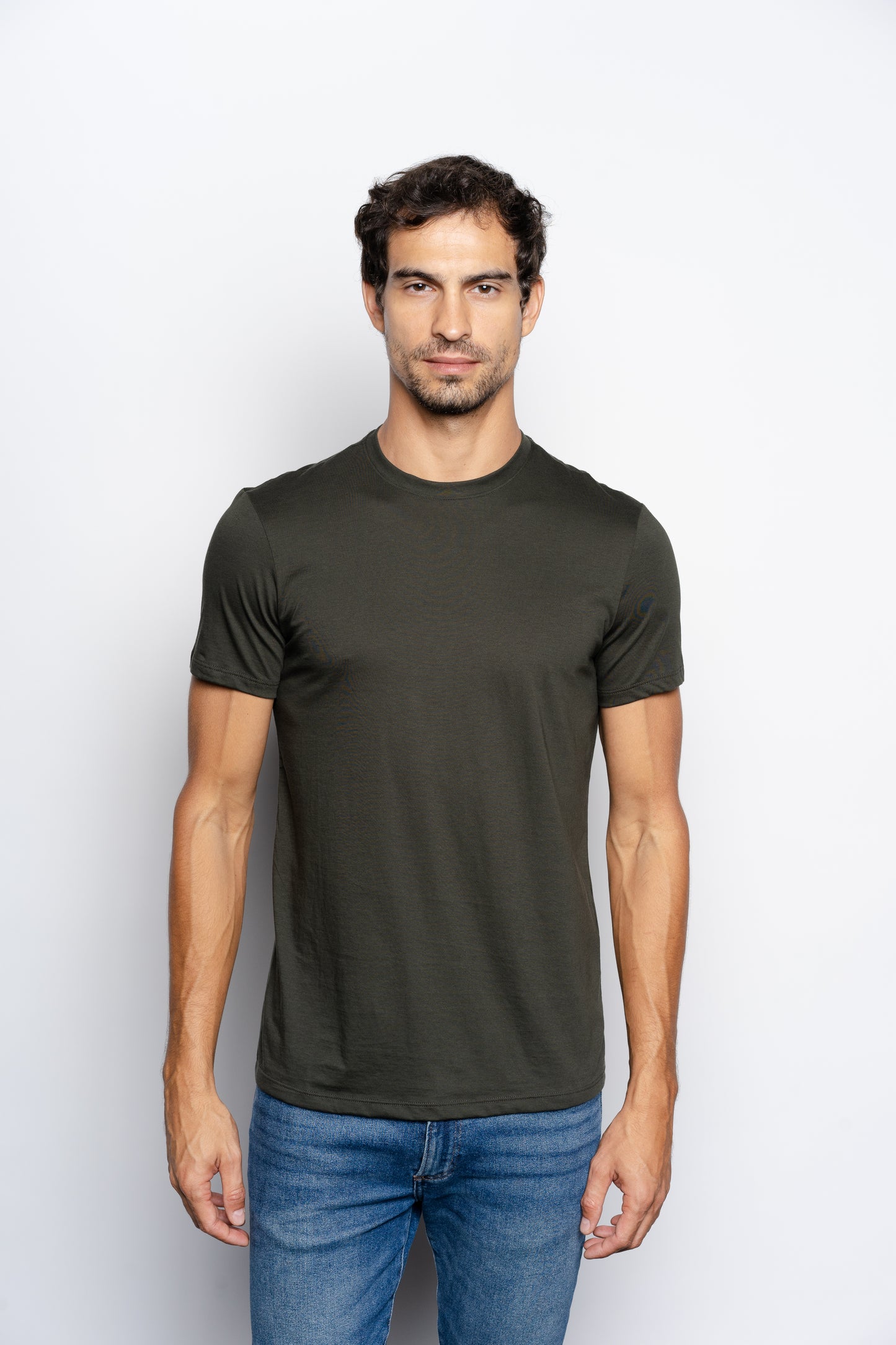 T-Shirt Pima Verde Musgo Gola Careca Importada