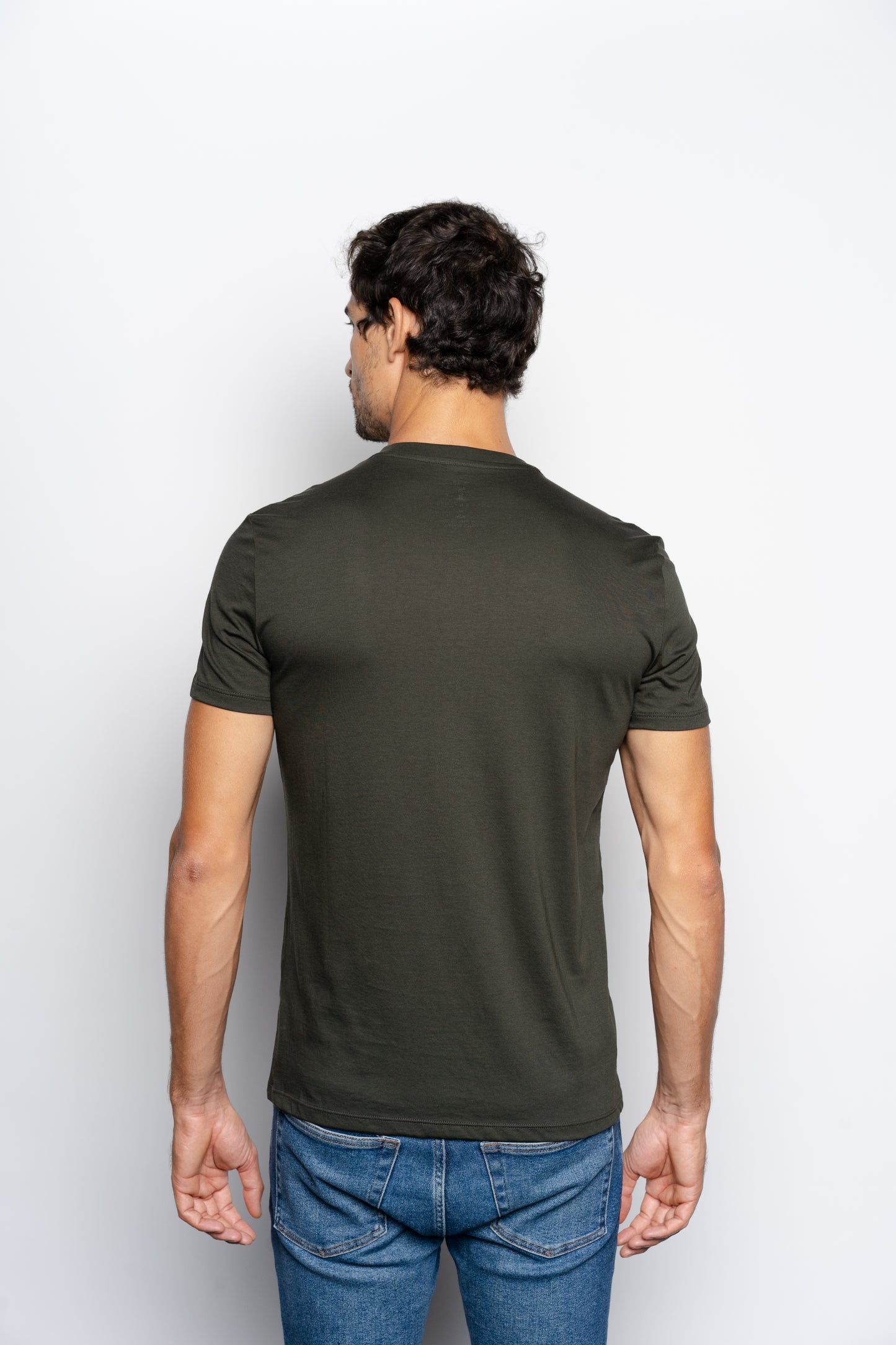 T-Shirt Pima Verde Musgo Gola Careca Importada