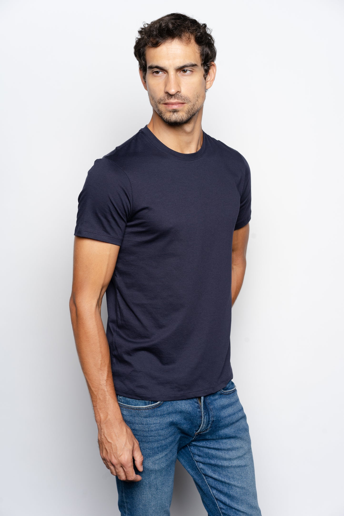 T-Shirt Pima Azul Marinho Gola Careca Importada