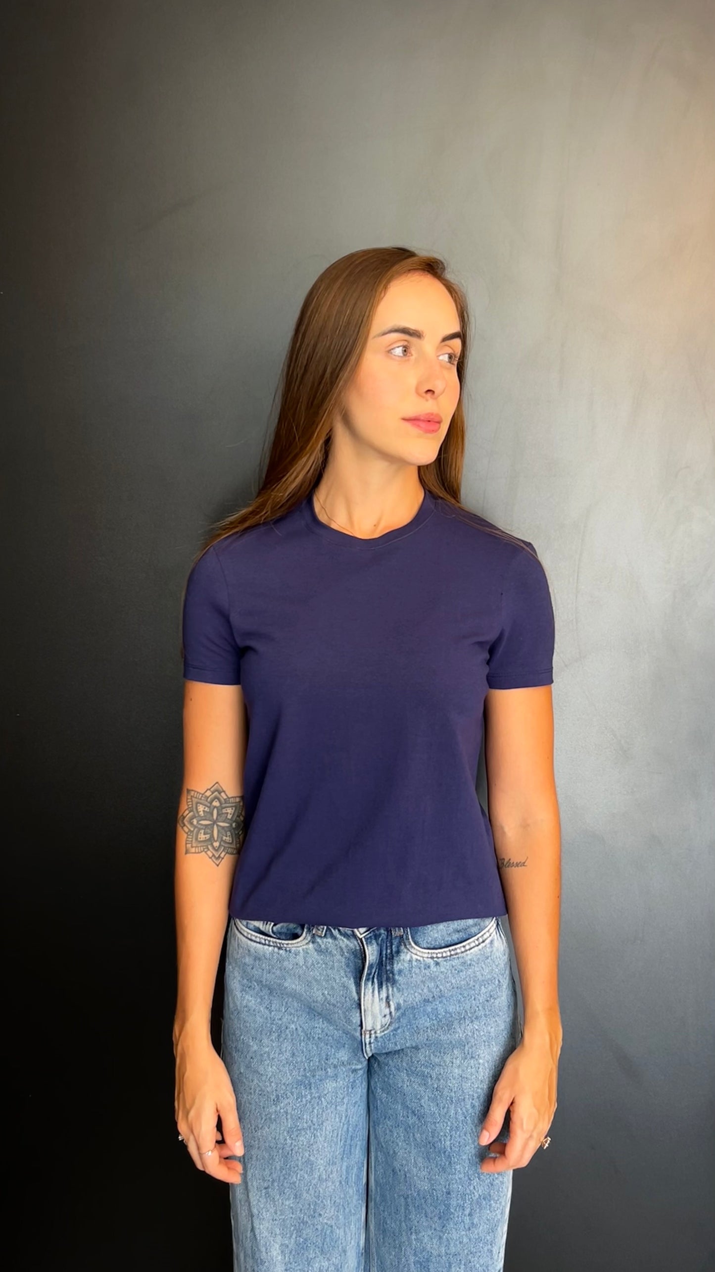 CAMISETA GELLERT FEMININA AZUL NAVY - GOLA O