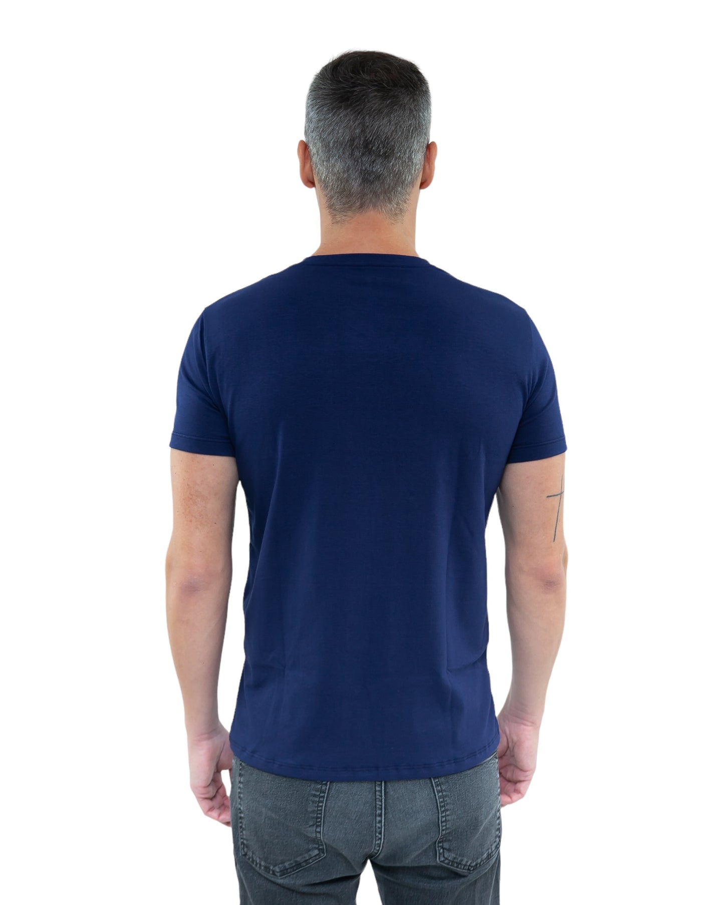 CAMISETA SLIM FIT SEM LOGO AZUL - GOLA V